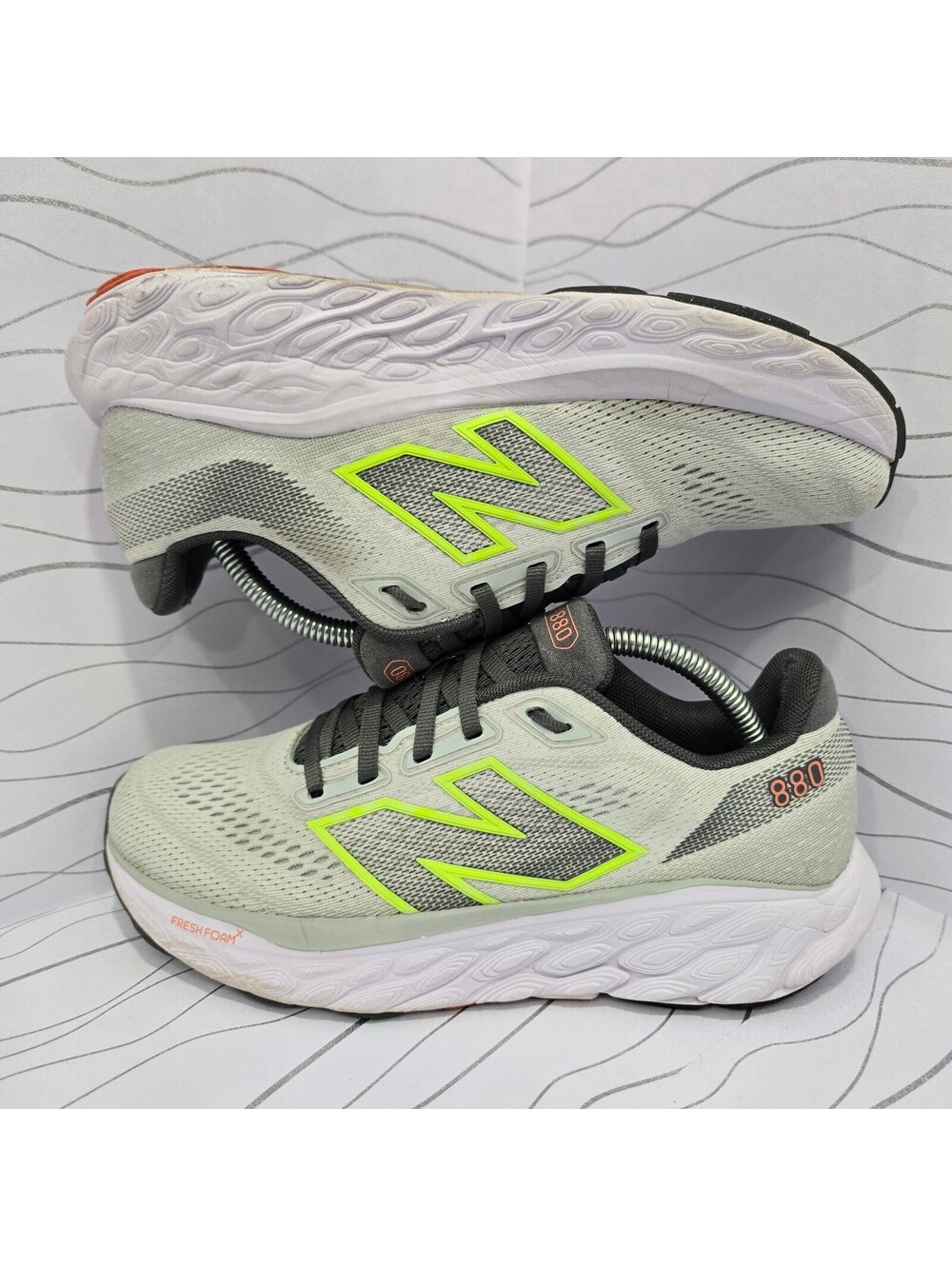 New Balance Fresh Foam X 880v14 mujer – Gris/Verde lima